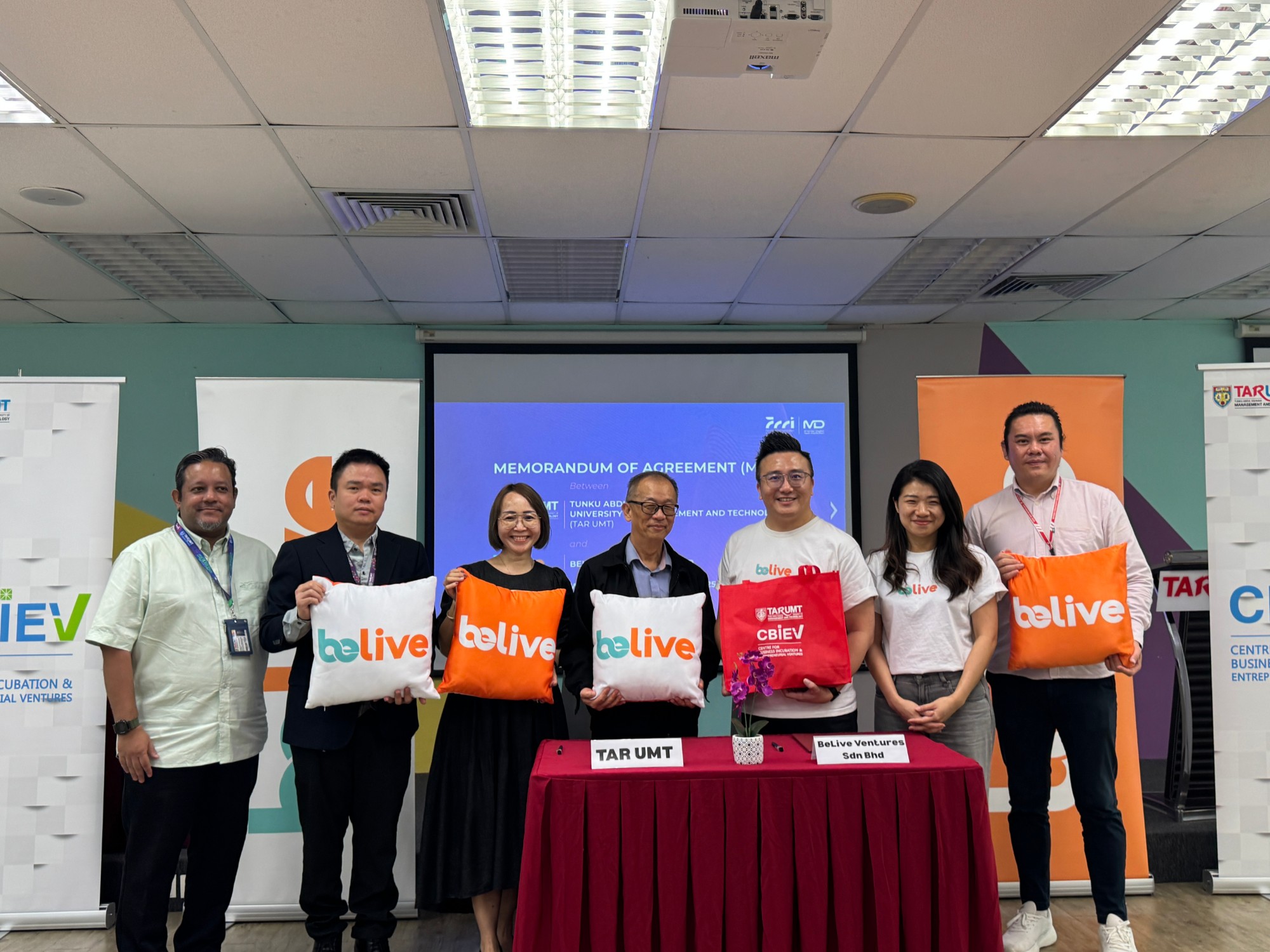 The TAR UMT and BeLive Ventures teams at the signing of the Memorandum of Agreement, hosted by the TAR UMT Centre for Business Incubation and Entrepreneurial Ventures
